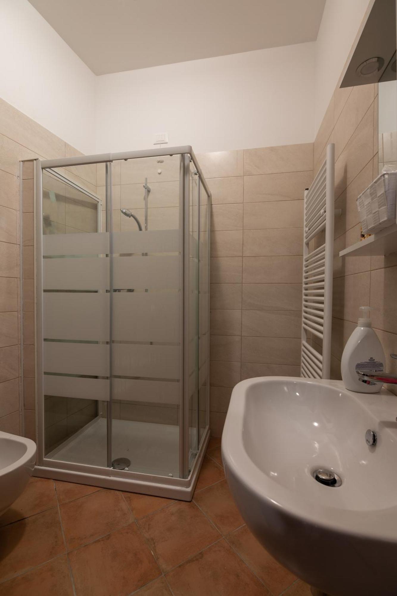 Sotto La Torre Apartamento LʼAquila Exterior foto