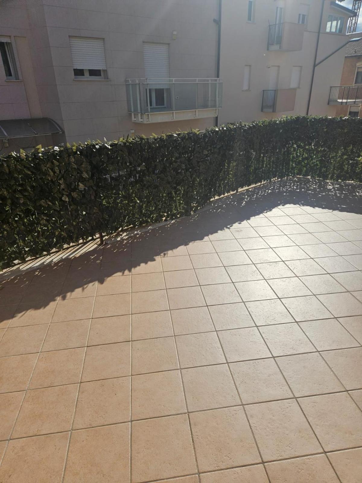 Sotto La Torre Apartamento LʼAquila Exterior foto